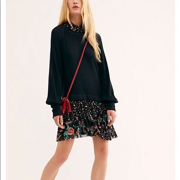 Free people opposites attract mini dress in black floral size XS - Picture 2 of 8